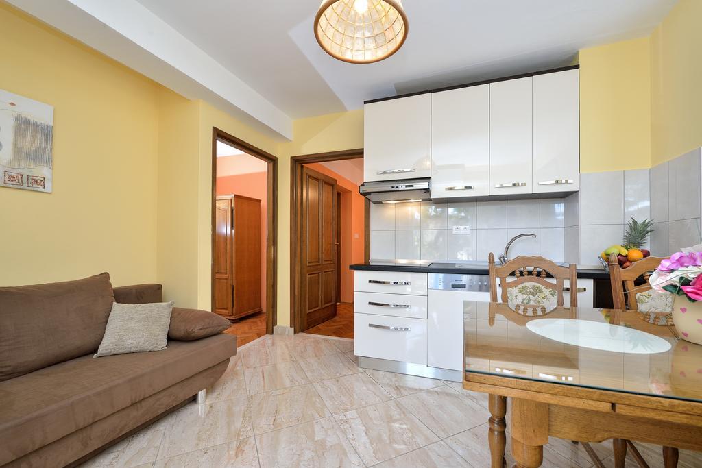 Villa Zdenka Pakoštane エクステリア 写真
