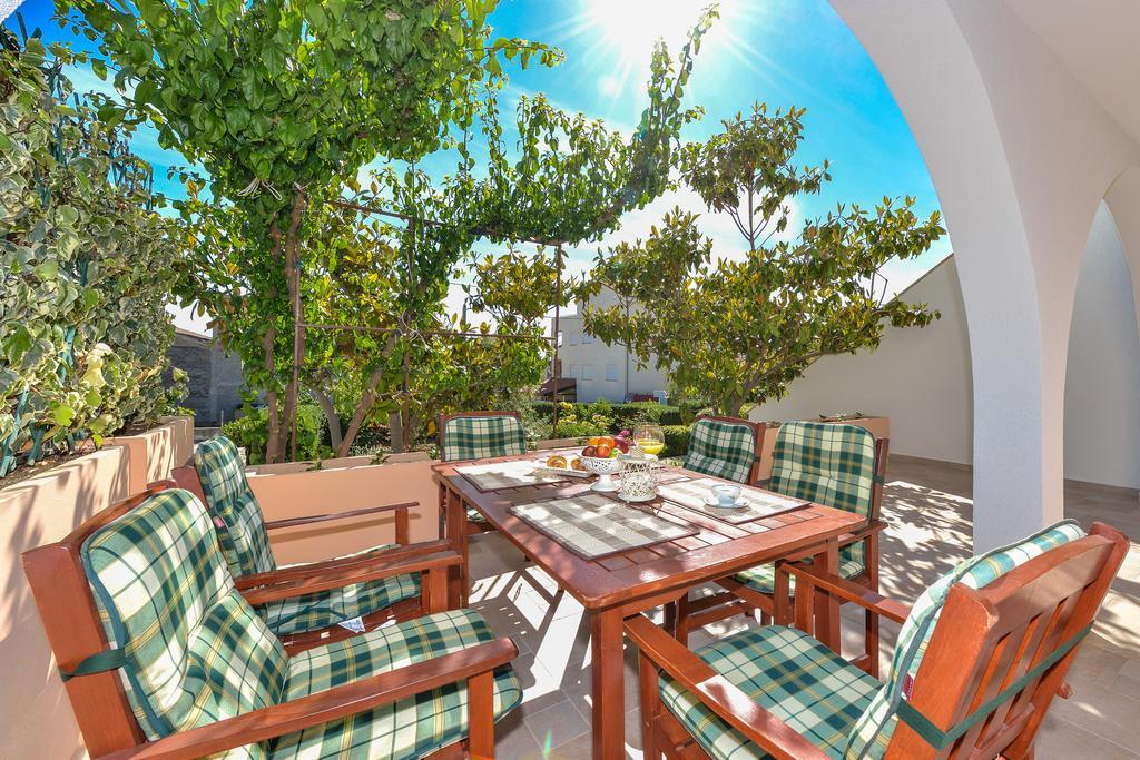 Villa Zdenka Pakoštane エクステリア 写真