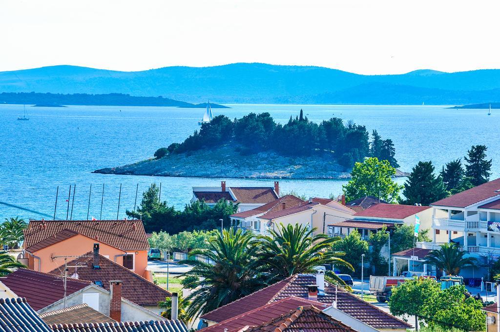 Villa Zdenka Pakoštane エクステリア 写真